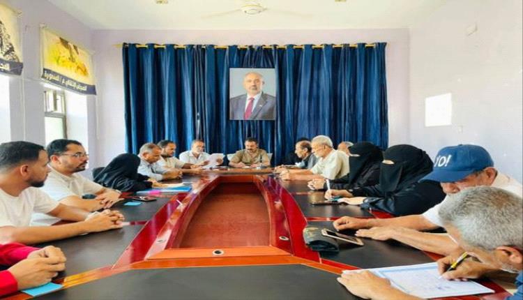 


انتقالي المنصورة يبحث ملف النازحين ويشيد بتضحيات القوات الجنوبية
انتقالي المنصورة يبحث ملف النازحين ويشيد بتضحيات القوات الجنوبية