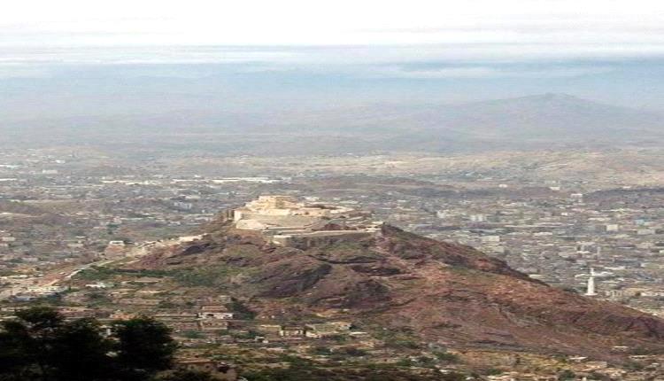 كاتب جنوبي: تعز تواجه مشروعاً حوثياً يتجاوز حدود الإمامة القديمة