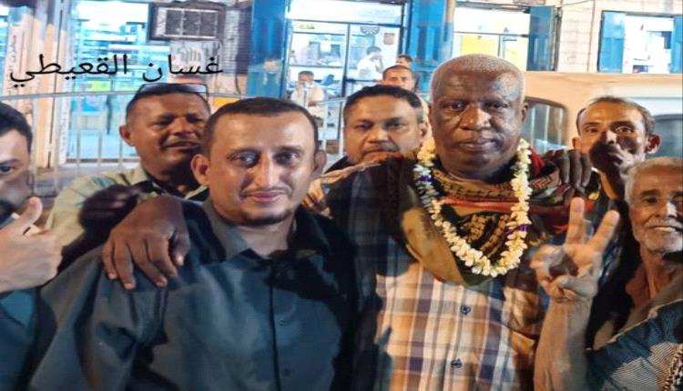
إطلاق سراح رئيس انتقالي التواهي بعد ساعات من احتجازه في عدن