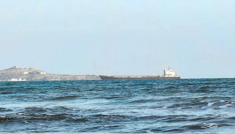 قوات «بونتلاند» تُحرر ناقلة نفط من قبضة قراصنة بعد 5 أشهر من اختطافها