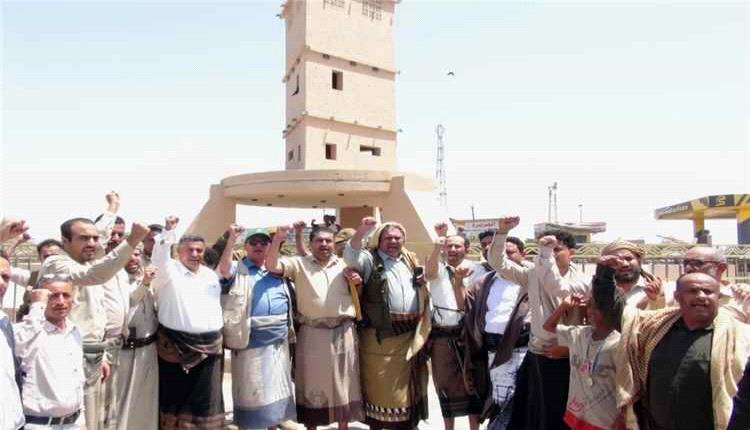  الحوثيون يفرضون التجنيد والجبايات ويشددون قبضتهم على الساحل الغربي