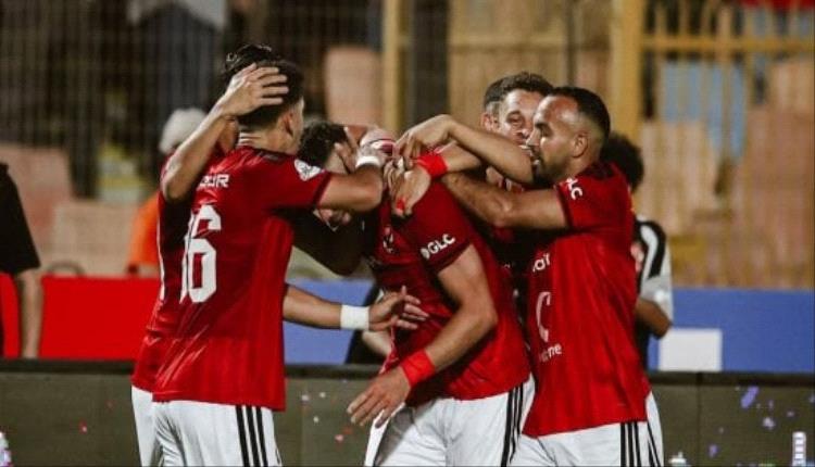 الأهلي ينهي صرف مقدمات عقود لاعبيه بقيمة 200 مليون جنيه