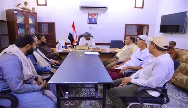 تحرك لترميم سدة شبام التاريخية وبحث مشاريع تنموية بالمديرية