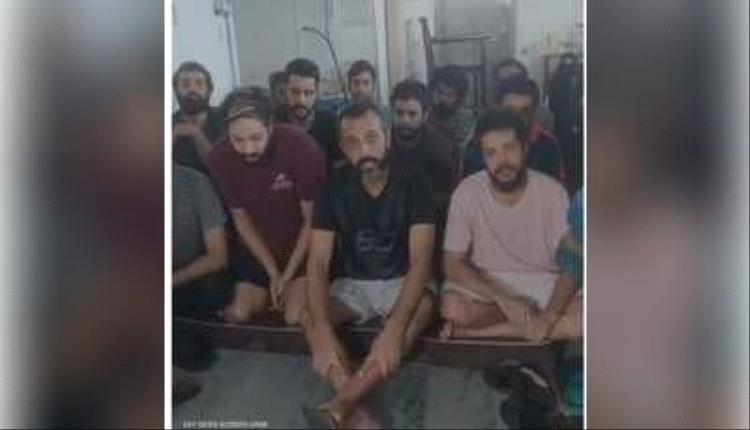 بعد 5 أشهر في قبضة القراصنة.. تفاصيل الإفراج عن 8 بحارة مصريين في الصومال