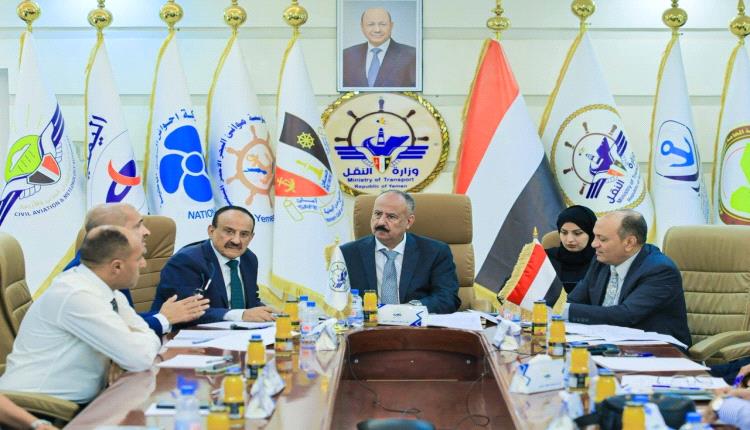 وزير النقل يبحث توحيد إجراءات الاستيراد وتسريع حركة السفن والبضائع عبر الموانئ