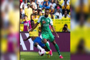 الأهلي السعودي يودع كأس القارات بعد خسارته أمام صن داونز