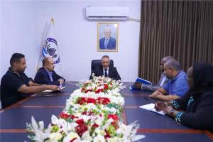 اليافعي وأوتشا يبحثان آليات التعامل مع تصاعد احتياجات النازحين