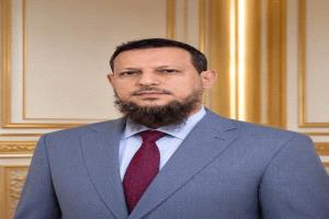 المحافظ شيخ يوجّه بصرف حافز المعلمين في عموم مديريات عدن لشهر سبتمبر