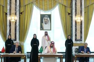رويترز: السعودية وباكستان وتركيا تبحث تنسيق الرد على هجمات الحوثيين