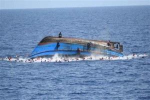 مصرع 41 شخصًا في انقلاب قارب ببحيرة تنجانيقا