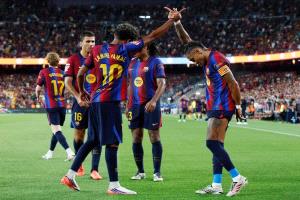 برشلونة يكتسح فاييكانو بخماسية ويتصدر «لا ليغا» بفارق الأهداف