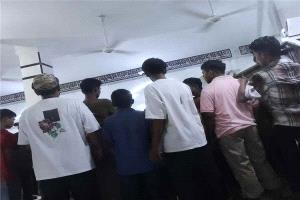تهديد بتفجير قنبلة يثير الذعر داخل مسجد في كريتر