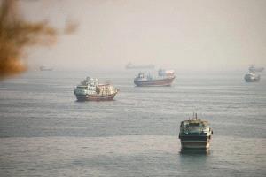 البحرية السعودية: وفاة بحارين فلبينيين في حادث الناقلة «سدر» بمضيق هرمز