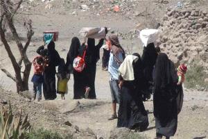 منظمات مدنية تحذر من تصاعد الانتهاكات الحوثية وتداعياتها الإنسانية