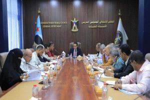 الانتقالي: تنظيم النزوح ورفض تحويل الجنوب إلى ساحة عسكرية