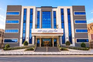 استقالة جماعية للتمريض تشل قسم الترقيد في مستشفى سيئون وتهدد المرضى