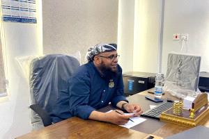 مدير المضاربة يطالب بتوثيق الانتهاكات وملاحقة المسؤولين عن قصف مدرسة للنازحين