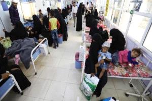 الحديدة.. اتهامات للحوثيين بالاستيلاء على مرافق إغاثية وطبية في الخوخة