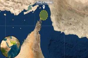 مقذوفات تصيب 3 سفن أثناء عبورها هرمز