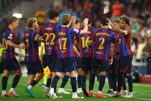 دوري الأبطال: ثنائية رافينيا تقود برشلونة إلى فوز عريض على فينورد