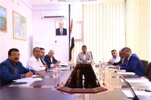 مجلس إدارة هيئة حماية البيئة يعقد اجتماعه الأول في عدن برئاسة بن شبراق